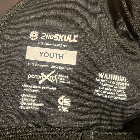 Protective Skull Cap Black youth helmet - Picture 2 of 4